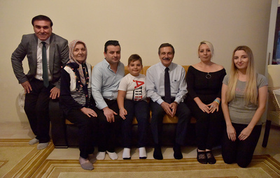 BAŞKAN ATAÇ YEŞİLÇAM AİLESİNE KONUK OLDU