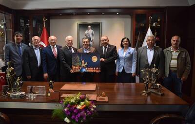 İYİ PARTİ SİVRİHİSAR TEŞKİLATI ATAÇ'I ZİYARET ETTİ