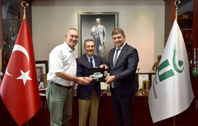 SERTEL VE TUGAY'DAN ATAÇ'A ZİYARET