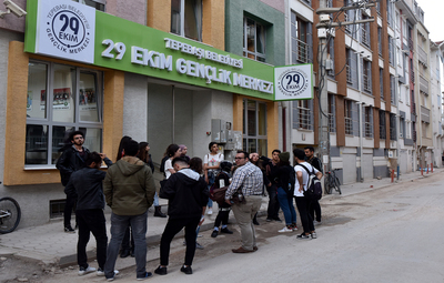 2 SAATTE BİN 200 ÖĞRENCİ KAYIT OLDU