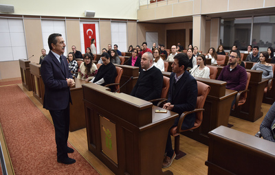 TEPEBAŞI'NDAN ÖRNEK DUYARLILIK