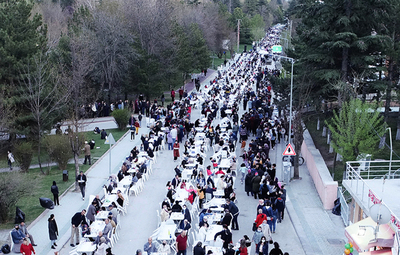 4 BİN VATANDAŞ ULUÖNDER'DE BEREKETİ PAYLAŞTI