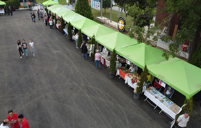 YEREL ÜRETİCİLER SEMPOZYUMDA YERİNİ ALDI
