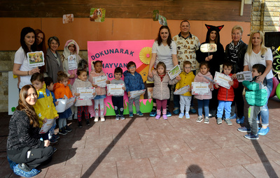 HAYVAN SEVGİSİ TEPEBAŞI'NDA AŞILANIYOR