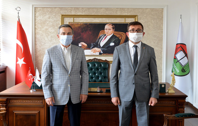 BAŞKAN ATAÇ'TAN ESKİŞEHİR BAROSU'NA ZİYARET