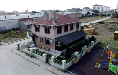 ONLAR AİLEMİZİN EN KIYMETLİ FERTLERİ