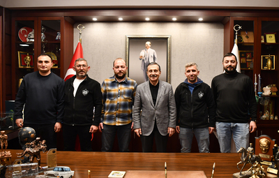 ÇUKURHİSAR SPOR KULÜBÜ'NDEN BAŞKAN ATAÇ'A ZİYARET