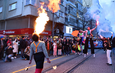 TİYATRO GÜNLERİ BÜYÜK COŞKUYLA BAŞLADI