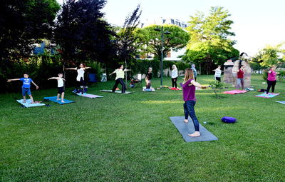 AÇIK HAVADA YOGA HUZURU