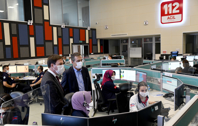 BAŞKAN ATAÇ'TAN 112 ACİL ÇAĞRI MERKEZİ'NE ZİYARET