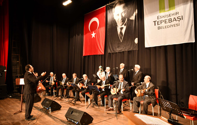 THM DENEYİMLİLER KOROSU'NDAN ÖĞRETMENLER GÜNÜ KONSERİ