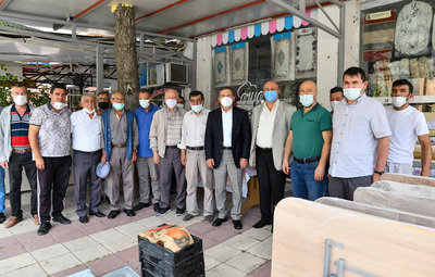BAŞKAN ATAÇ'TAN KENT ESNAFINA ZİYARET