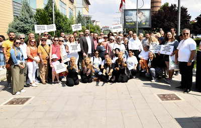 ÇÖLLEŞME VE KURAKLIĞA DİKKAT ÇEKİLDİ