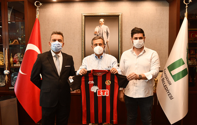 ESKİŞEHİRSPOR BAŞKANI ŞİMŞEK'TEN BAŞKAN ATAÇ'A ZİYARET