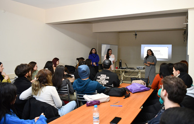 ÖĞRENCİLERE TOPLUMSAL CİNSİYET EŞİTLİĞİ İLE İLGİLİ SUNUM YAPILDI