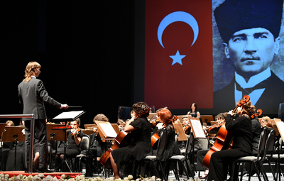TEPEBAŞI'NIN ÇOCUKLARI 10. YILINDA 52. KONSERLE SAHNE ALDI