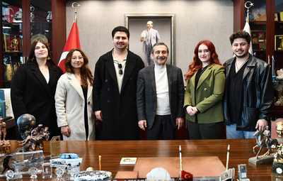 TİYATRO SUARE TOPLULUĞUNDAN BAŞKAN ATAÇ'A ZİYARET