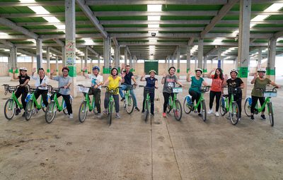 120 KADIN BİSİKLET KULLANMAYI ÖĞRENDİ