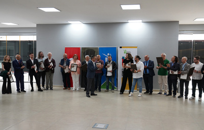 SANATÇILAR ESERLERİNİ ESKİŞEHİR'E ARMAĞAN ETTİ