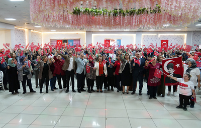 BAŞKAN ATAÇ VE BİN 500 KADIN CUMHURİYETİN 100. YAŞINI COŞKUYLA KUTLADI