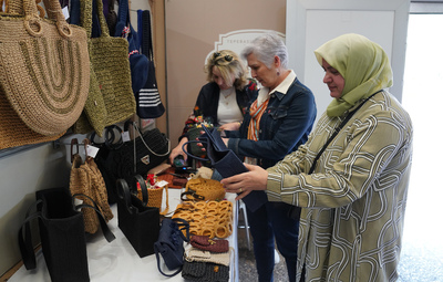 EL EMEĞİ ÜRÜNLER HANIMELİ SOKAĞINDA VATANDAŞLARLA BULUŞUYOR