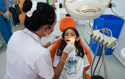 ÇOCUK AĞIZ VE DİŞ SAĞLIĞI POLİKLİNİĞİ'NDEN 81 BİN 328 ÇOCUK FAYDALANDI