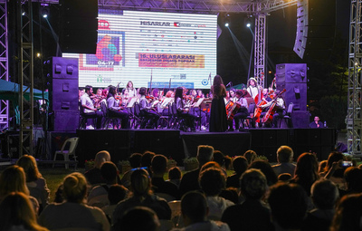 İKİ ELİN SESİ VAR ÇOCUK ORKESTRASI'NDAN MUHTEŞEM KONSER