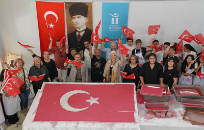 GERİ DÖNÜŞÜM OLUŞUM SERGİSİ AÇILDI