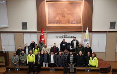 TEPEBAŞI'NDA GÜVENLİ SÜRÜŞ VE YAYA ÖNCELİĞİ EĞİTİMİ VERİLDİ