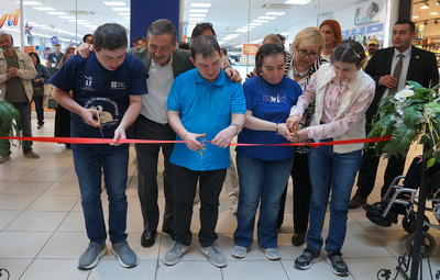 "EKSİKSİZ BİZ" SERGİSİ BEĞENİYE SUNULDU