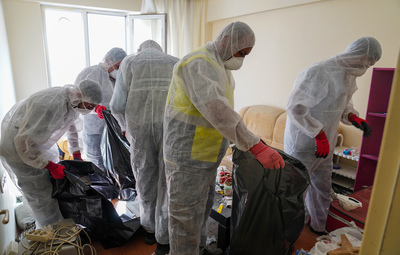 ÇÖP EV EKİPLER TARAFINDAN TEMİZLENDİ