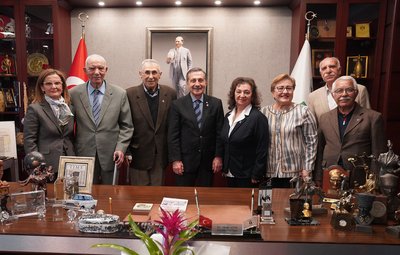 YENİ KUŞAK KÖY ENSTİTÜLÜLER'İNDEN BAŞKAN ATAÇ'A ZİYARET