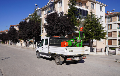 TEPEBAŞI'NDA İLAÇLAMA ÇALIŞMALARI DEVAM EDİYOR