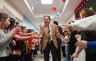 BAŞKAN ATAÇ:  "BUGÜNÜN ÖĞRENCİLERİ YARININ YÖNETİCİLERİ OLACAK"