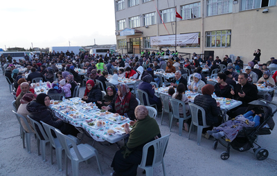 İFTAR SOFRASI SAKİNTEPE'DE KURULDU