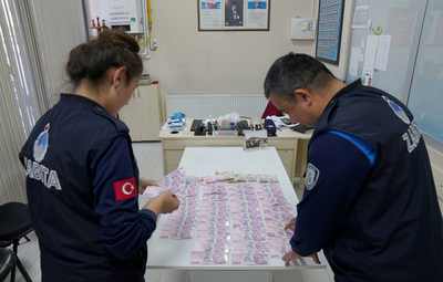 TEPEBAŞI ZABITASI DİLENCİLERE GÖZ AÇTIRMIYOR