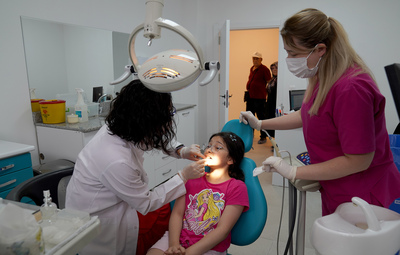 ÇOCUKLAR TEPEBAŞI'NDA SAĞLIKLA GÜLÜMSÜYOR