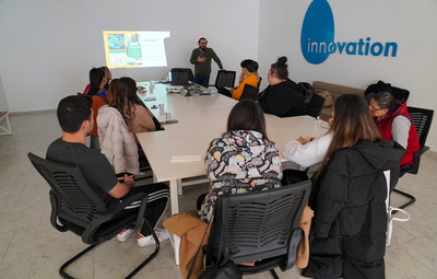 SOSYAL GİRİŞİMCİLERE SOSYAL MEDYA EĞİTİMİ VERİLDİ