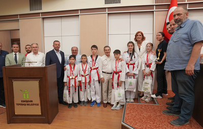 BAŞARILI SPORCULAR MECLİSİN KONUĞU OLDU