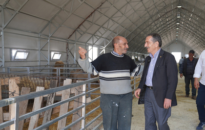 BAŞKAN ATAÇ'TAN HAYVAN PAZARINA ZİYARET