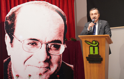 MUMCU'NUN MÜCADELESİ, DÜŞÜNCELERİ VE MİRASI BİR KEZ DAHA HATIRLANDI