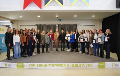 BAŞKAN ATAÇ: "KADINLARIN OLMADIĞI YÖNETİM ANLAYIŞI EKSİKTİR"