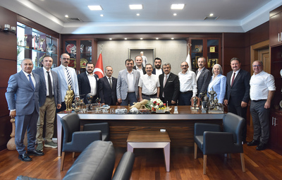 ESNAFLARDAN BAŞKAN ATAÇ'A ZİYARET