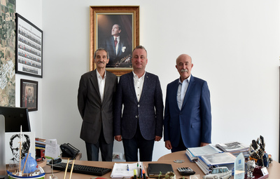 BAŞKAN AYHAN'DAN TEPEBAŞI BELEDİYESİ'NE ZİYARET