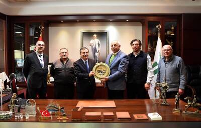 DEMİRYOLCULAR VAKFI BAŞKAN ATAÇ'I ZİYARET ETTİ