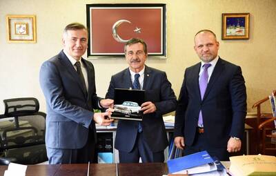 BAŞKAN ATAÇ TÜRKSAT'I ZİYARET ETTİ