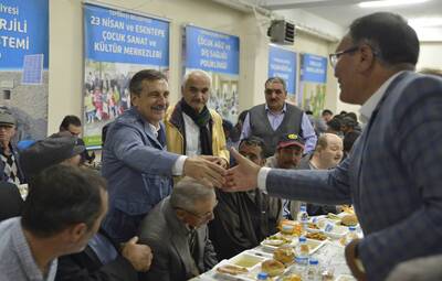 PAYLAŞMANIN MUTLULUĞU GÜNDÜZLER'DE YAŞANDI