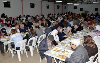 İFTAR SEVİNCİ KIZILİNLER'DE PAYLAŞILDI