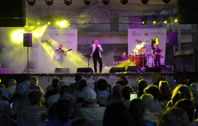 SEMPOZYUMDA KONSER COŞKUSU SÜRÜYOR