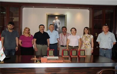 SIRAEVLER SAKİNLERİNDEN BAŞKAN ATAÇ'A TEŞEKKÜR ZİYARETİ